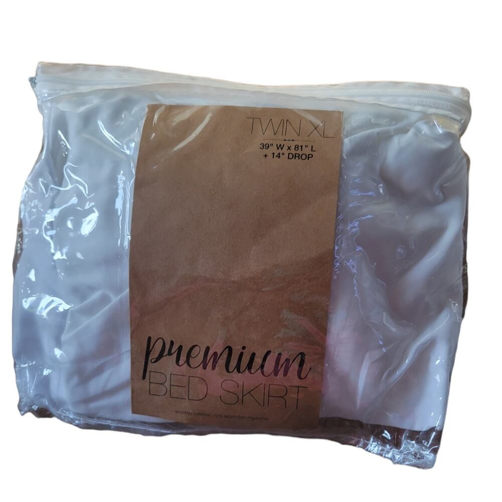 Casual Comfort Luxury Pleated 14" Hypoallergenic Wrinkle Resistant Bed Skirt